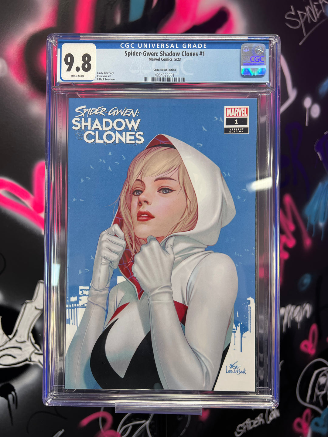 Spider-Gwen: Shadow Clones 1 CGC 9.8