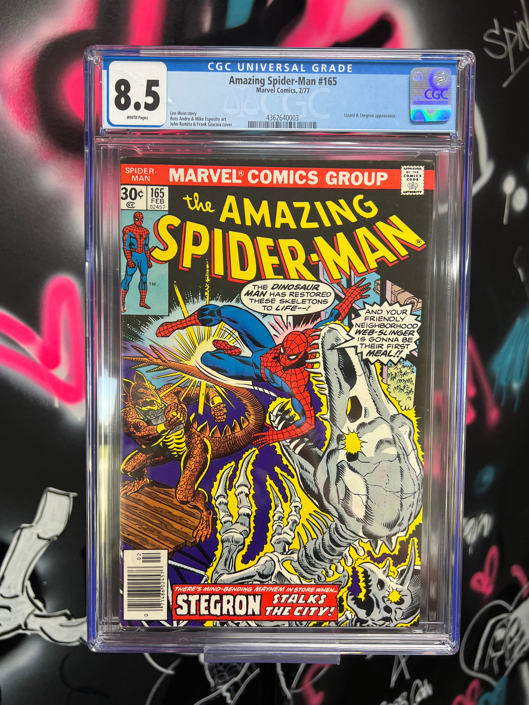 Amazing Spider-Man #165 Newsstand CGC 8.5