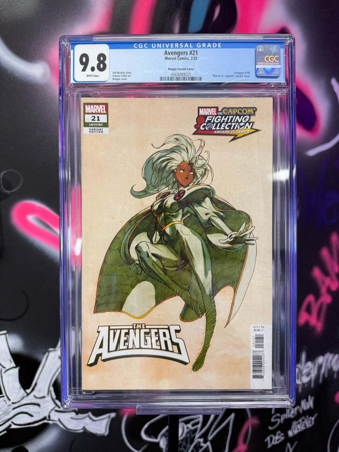 AVENGERS #21 MARVEL VS CAPCOM VARIANT CGC 9.8