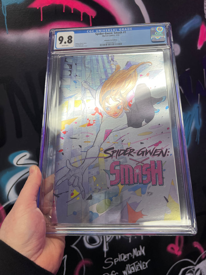 SPIDER-GWEN: SMASH 1 PEACH MOMOKO FOIL CGC 9.8