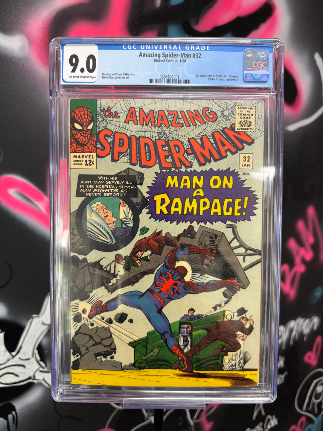 Amazing Spider-Man #32 CGC 9.0